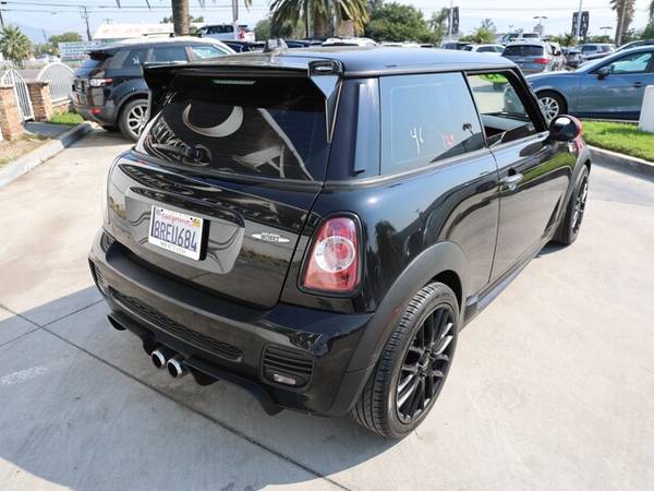 2013 MINI HARDTOP JOHN COOPER WORKS HATCHBACK 2D - $12,995 (- $995 de enganche con crédito aprobado* Todo crédito aceptado)63624607395587124