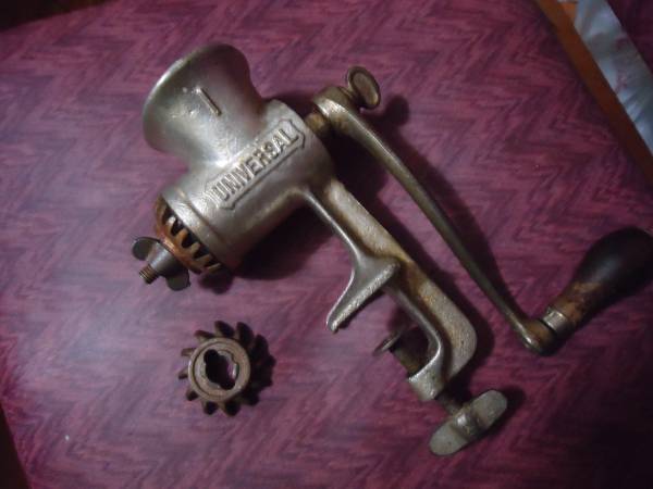 Universal vintage table grinder 1