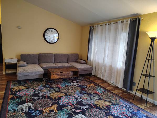 Elegant rooms in a outstanding home 1