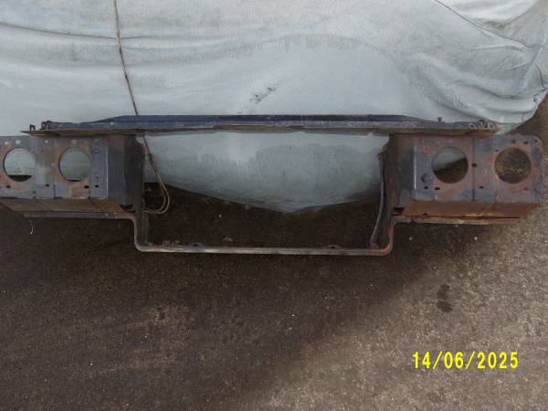 71/72 442/cutlass front radiator support 1