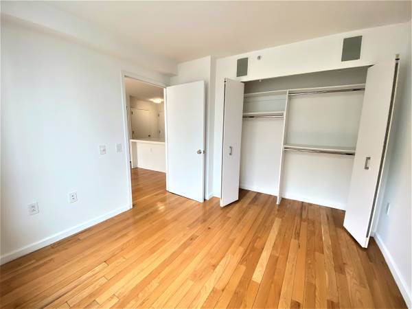 $7,300 / 2br - 975ft2 - NO FEE 2BR/2BA  APT*DW/LAUNDRY IN- UNIT*NEAR 1,2,3,A,C,E,N,R,Q,S Train (Midtown West)63942978573314123