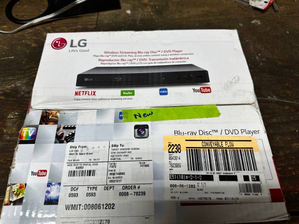 LG BPM35 wireless streaming Blu-ray disc/DVD player new 1
