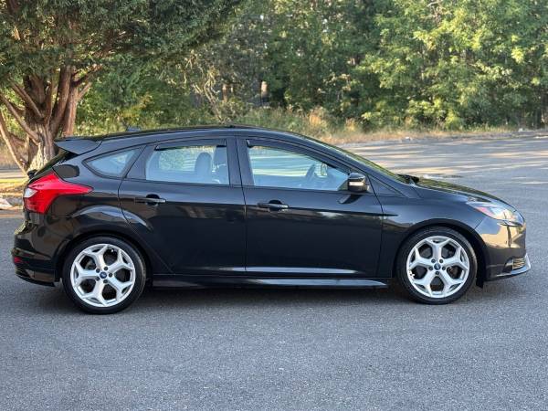 2013 Ford Focus ST - $7,500 (Lakewood)63624377047811123