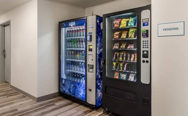 $2,016 / 1br - New Guest? Enjoy Huge Savings with Our 1st Month Special! (11329 Pacific Hwy SW, Lakewood, WA)63811636019459124