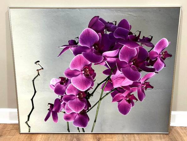 BEAUTIFUL LAVENDER WALL ARTWORK - 40" x 32" 1