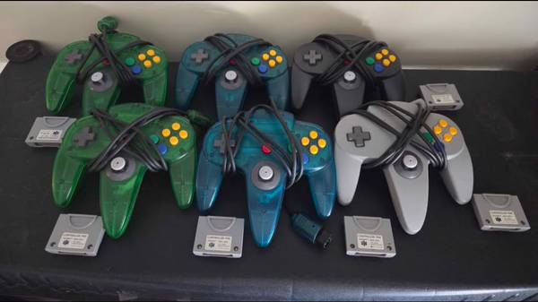 N64  Controllers 1
