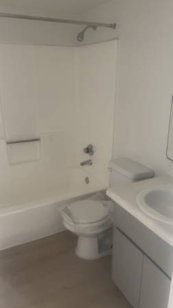 $1,449 / 2br - 778ft2 - Desert Wind Apartments (Phoenix)64024992386817122