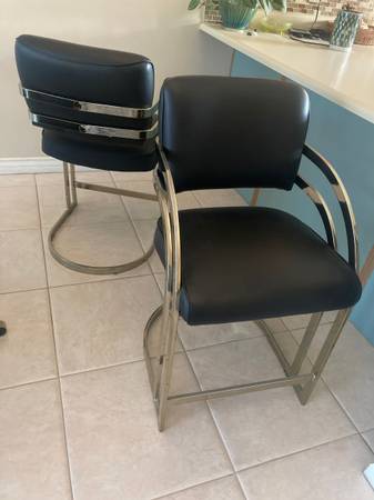 set of 2 bar stools, Milo Baughman style Mid Century Modern 1