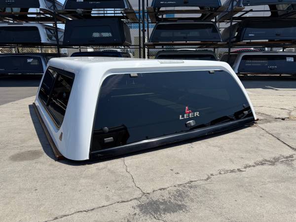 Chevy Silverado/ GMC Sierra 5.8ft (2014-2018) LEER 100XR CAMPER SHELL 1