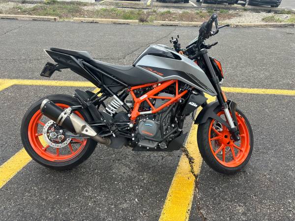 2021 KTM Duke 390