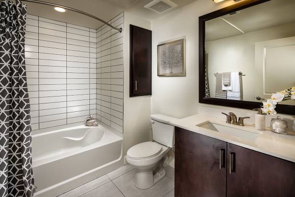 $2,935 / 1br - 736ft2 - View Image, Modern Clubhouse Social Lounge, Outdoor Barbecue Grills (3330 East Foothill Boulevard, Pasadena, CA)63876485081219121