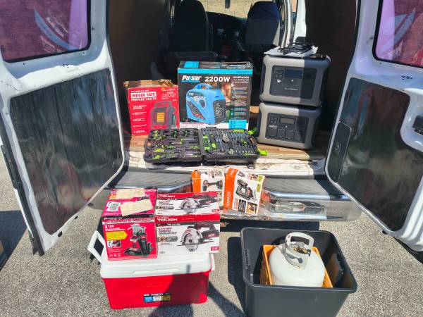 CONVERSION VAN WITH CAMPING ACCESSORIES 1