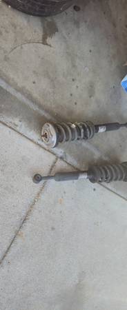 2017 Ghibli strut assembly 1