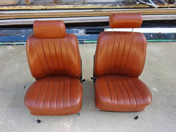 Front seats for Porsche 911 1