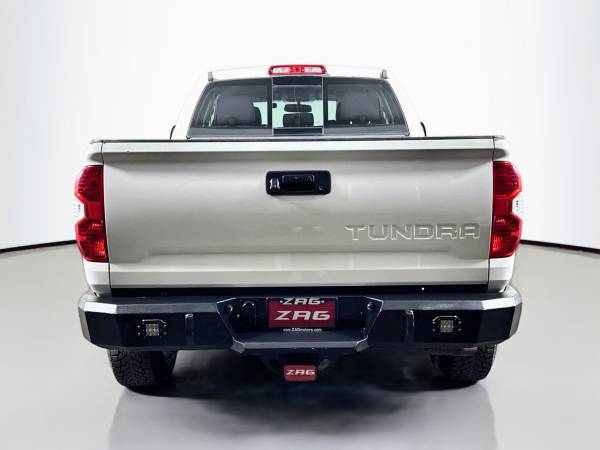 2015 Toyota Tundra 4WD Truck - Photo 4