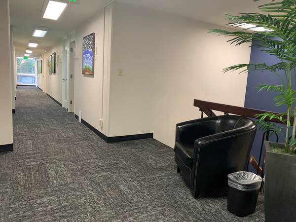 $395 Oak St. Executive Suites (Eugene)63747357382401121