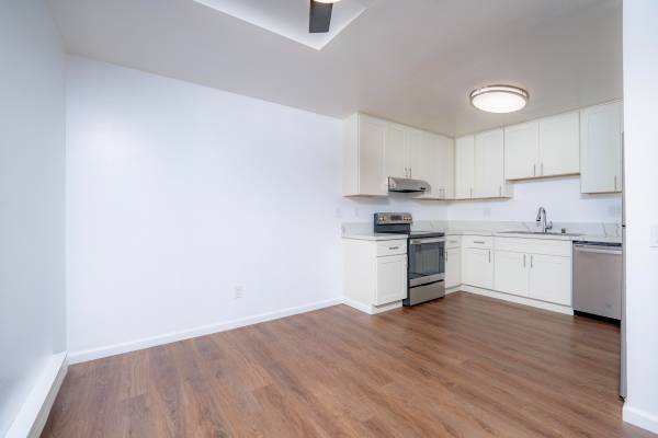 Large 2 Bedroom with Private Balcony Available Now and Move-in Ready 1