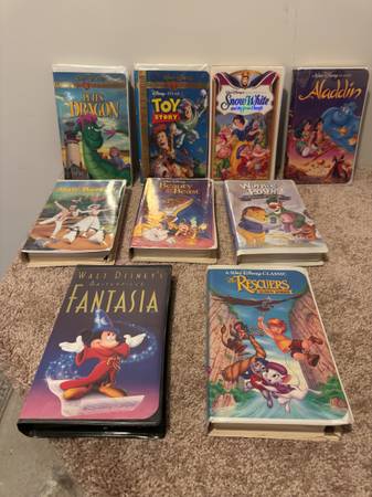 Walt Disney VHS bundle 1