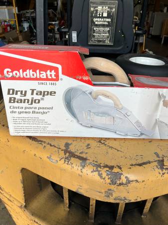 Drywall Taping Tool 1