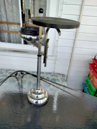 Art Deco ashtray stand 1