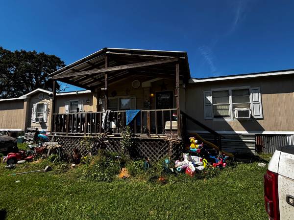 $16,000 / 5br - 2052ft2 - Double Wide Mobile Home63898736654723120