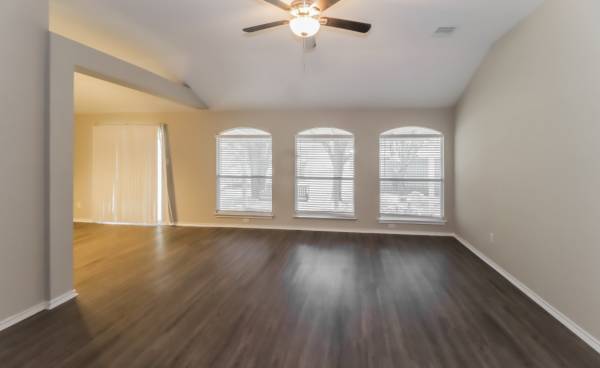 $1,000 / 3br - 1592ft2 - Beautiful home for rent (Round Rock)64046033253763121