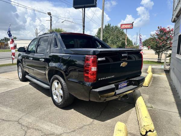 2013 CHEVY AVALANCHE LTZ - $18,99563612964538625122