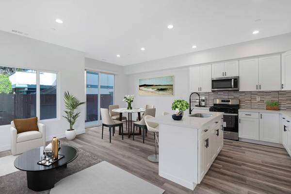 $4,205 / 3br - 1381ft2 - Brand New Townhomes! 3BR 2.5BA w/ attached garage (watsonville)63622930842627124
