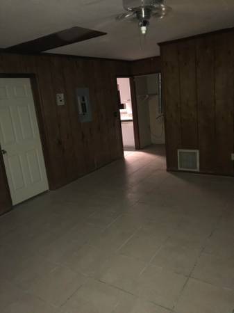 $750 Room for rent (Middleburg)63377555858305121