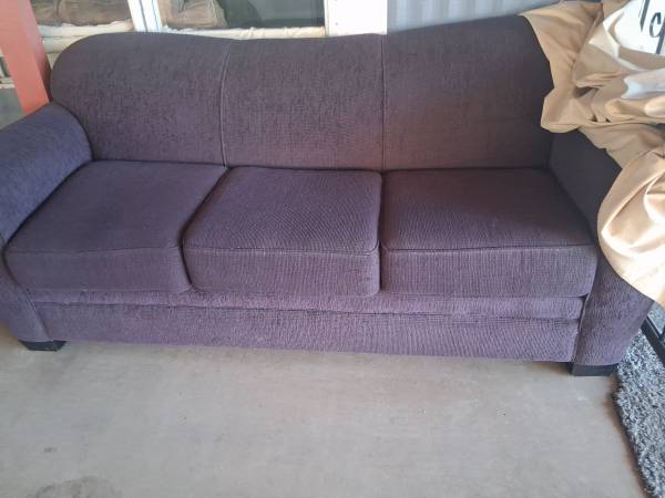 Used sofa 1
