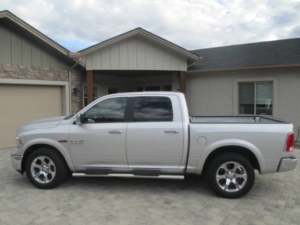 2018 RAM Laramie 1500 - Photo 9