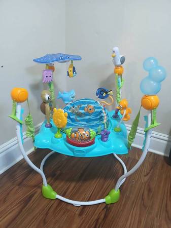Nemo bouncer 1