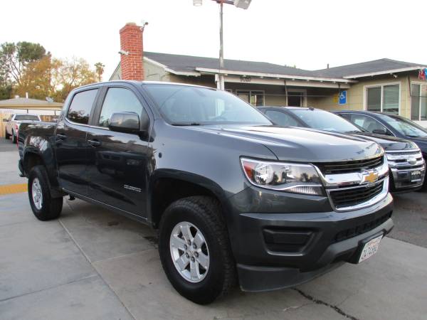 2017 Chevrolet Colorado Clean TITLE/CARFAX  4x2 Crew Cab 5 ft. SB - $16,499 (Spring Valley)63470060559619121