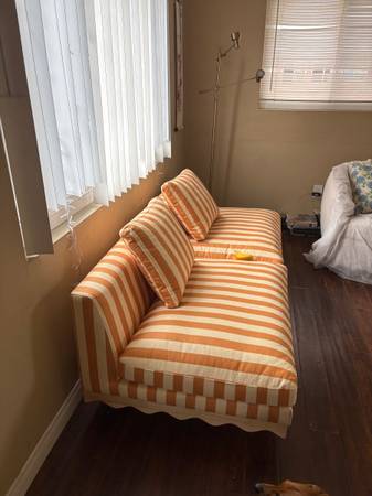 BRAND NEW*ONE OF A KIND* SOFA IN RARE STRIPE PRINT!! - $1,700 (San Diego, Normal Heights)63471473515395121