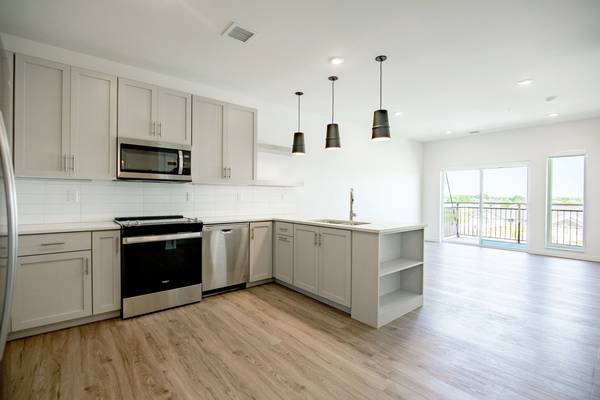 $1,580 / 1br - 1158ft2 - 1bd 1ba, Fitness Center, Pet Friendly with Pet Deposit (2903 Kamrose Dr, Bismarck, ND)63663364373123124