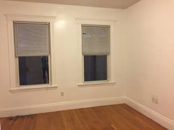 Room available, Greenline B 1