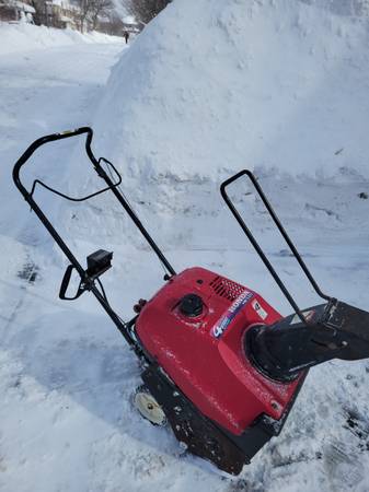 HONDA HS520 SNOWBLOWER 1