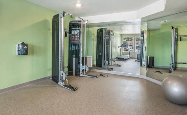 Alternative Rentals Apartment Alternative: No Deposit and Fully Inclusive! - apts/housing ...