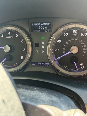 2012 LEXUS ES350 - $8,400 (GALLATIN)63621627219969121