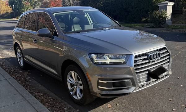 2017 Audi Q7 1