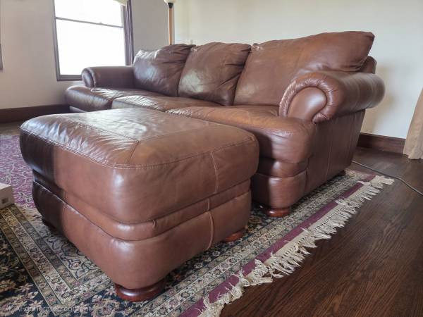 Quality Leather Sofa, Loveseat, and Ottoman Set 1