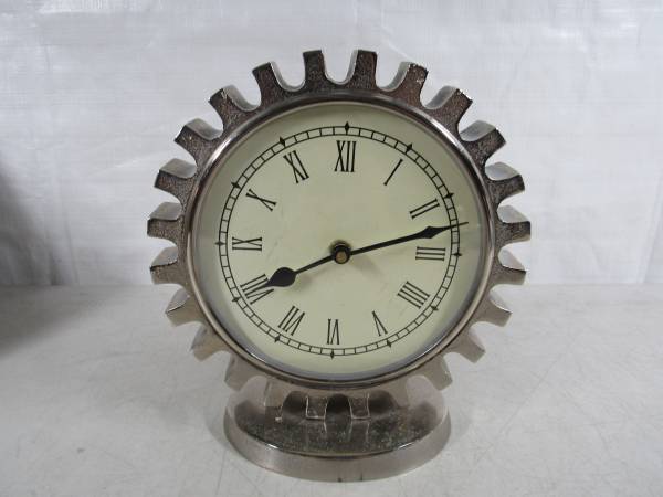 Industrial Gear Cast Aluminum Quartz Movement Table/Desk Clock 8 1/4" 1