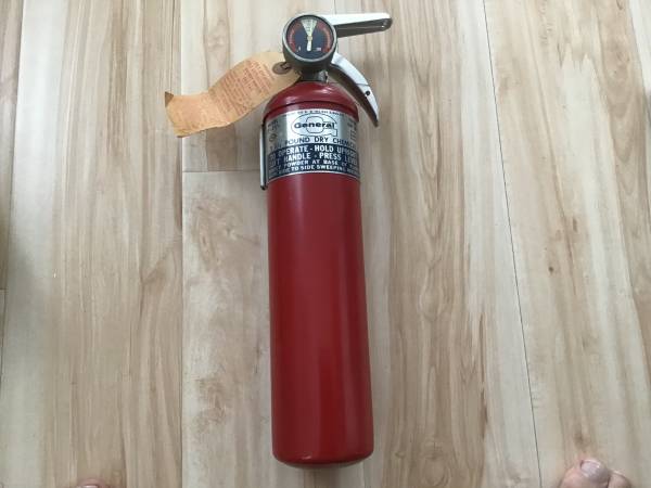 1964 General fire extinguisher. 1