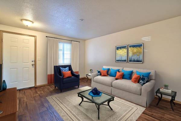$1,364 / 2br - 725ft2 - Laundry Facility, Covered parking available, Patio or balcony (4290 Addy Street, Washougal, WA)63842022097411123