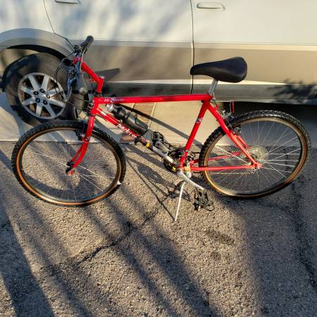 Red Mountain Bike 1