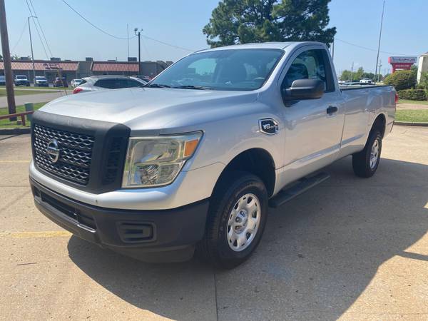 2017 Nissan Titan XD S automático, solo 88005 millas, muy pocas millas recorridas. ¡Solo $14699! V8 - $14,699 (Tulsa-Kirkpatrick Auto Sales)63470244264065120