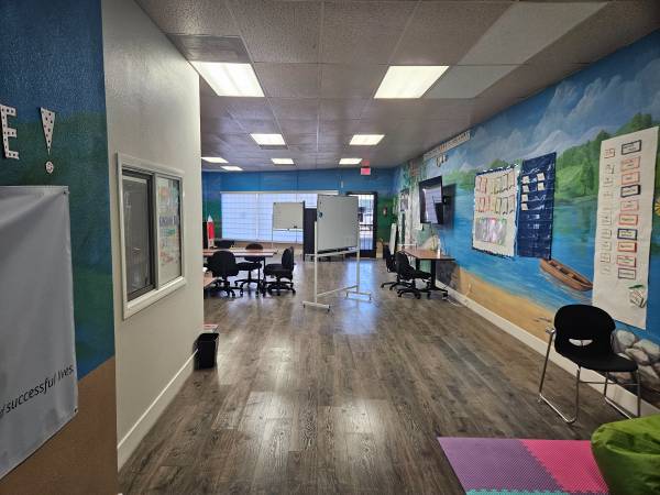 Open and Flexible Space for Education Classes, Enrichment, Tutoring, 1