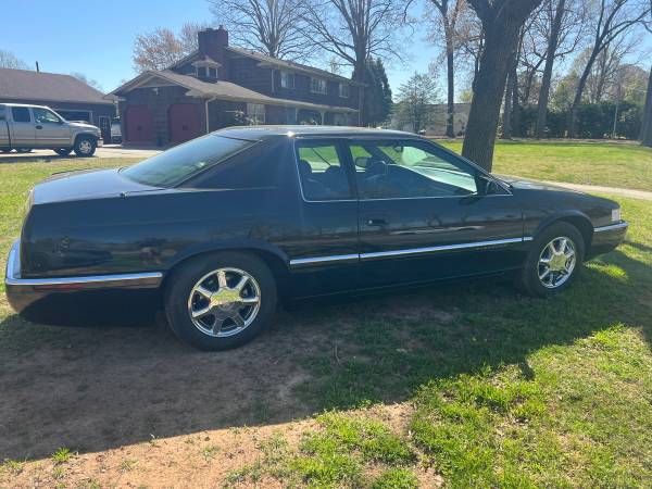 Cadillac Eldorado 1998 con solo 75 mil millas: ¡$7,500 (Gastonia, NC)63613419574019122
