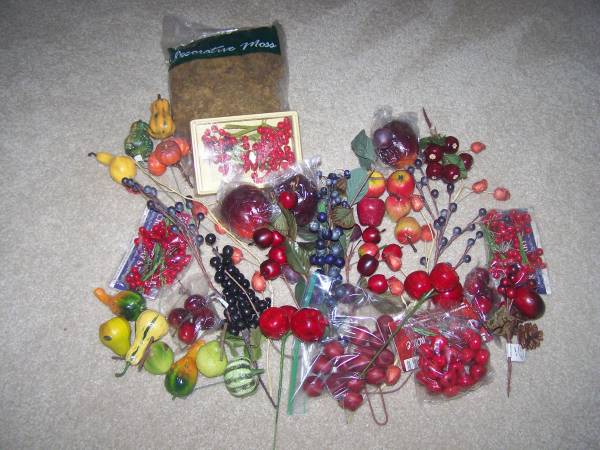 Apples, Fruits, Veggie Picks 1