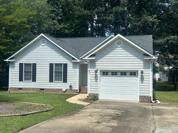 $2190.00 / 3br - 1252ft2 - Single Family Ranch w/ Garage in Raleigh63685980027395121